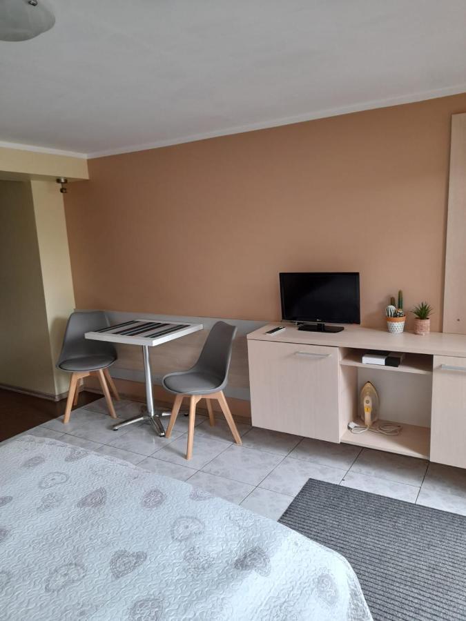 Apartament Jednosci Narodowej Kołobrzeg Esterno foto
